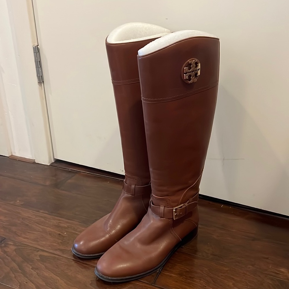 Tory Burch tall leather brown boot, size 9, great condition